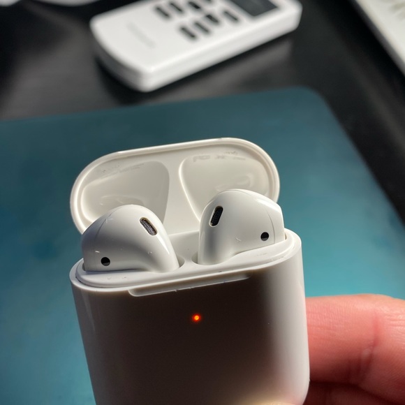 Apple Other - APPLE AIR PODS